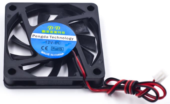 Вентилятор охлаждения 6010 (12В DC, размер 60x60x10мм)