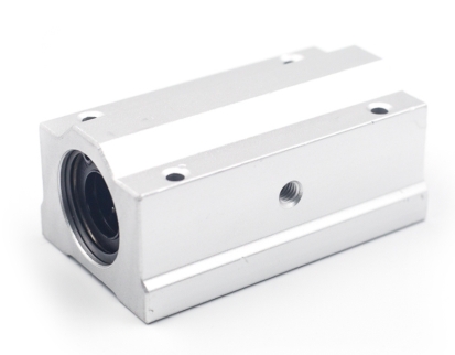 Линейный подшипник в корпусе SCS16LUU