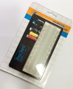 Беспаечная макетная плата ZY-201 на 830 точек