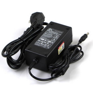 Адаптер питания для светодиодной ленты 12В 5А с 3-контактным кабелем длиной 1.2М под американскую розетку