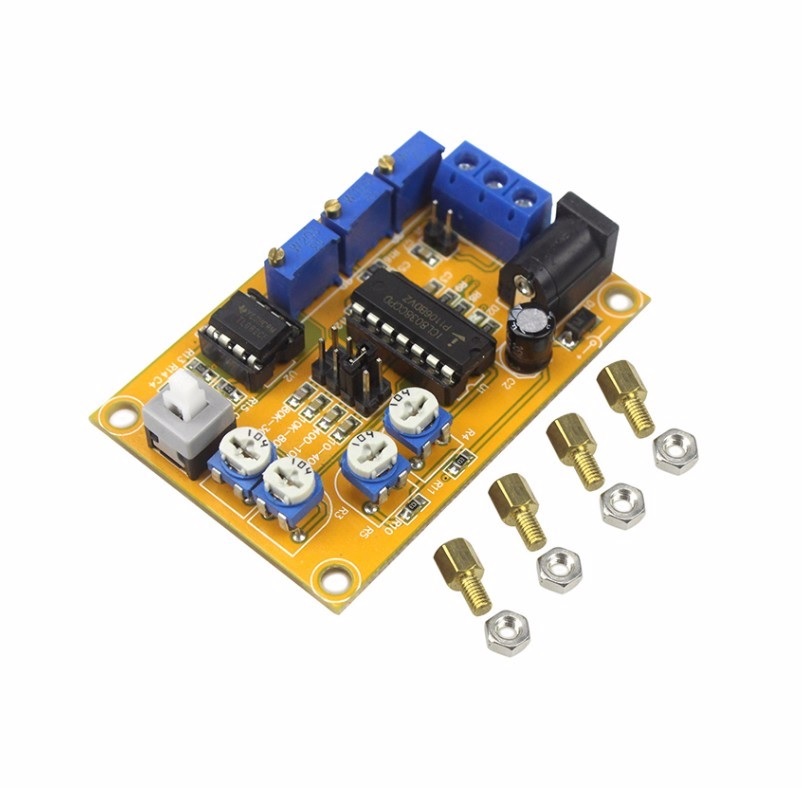 ICL8038 генератор