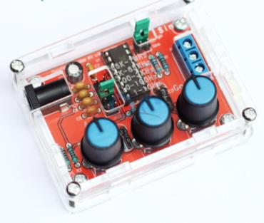 Генератор сигналов XR2206, 1Гц -1МГц